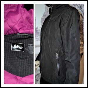 REI Women's Jacket Black Size 6 Outerwear Quilted Primaloft Lining Pockets Hood